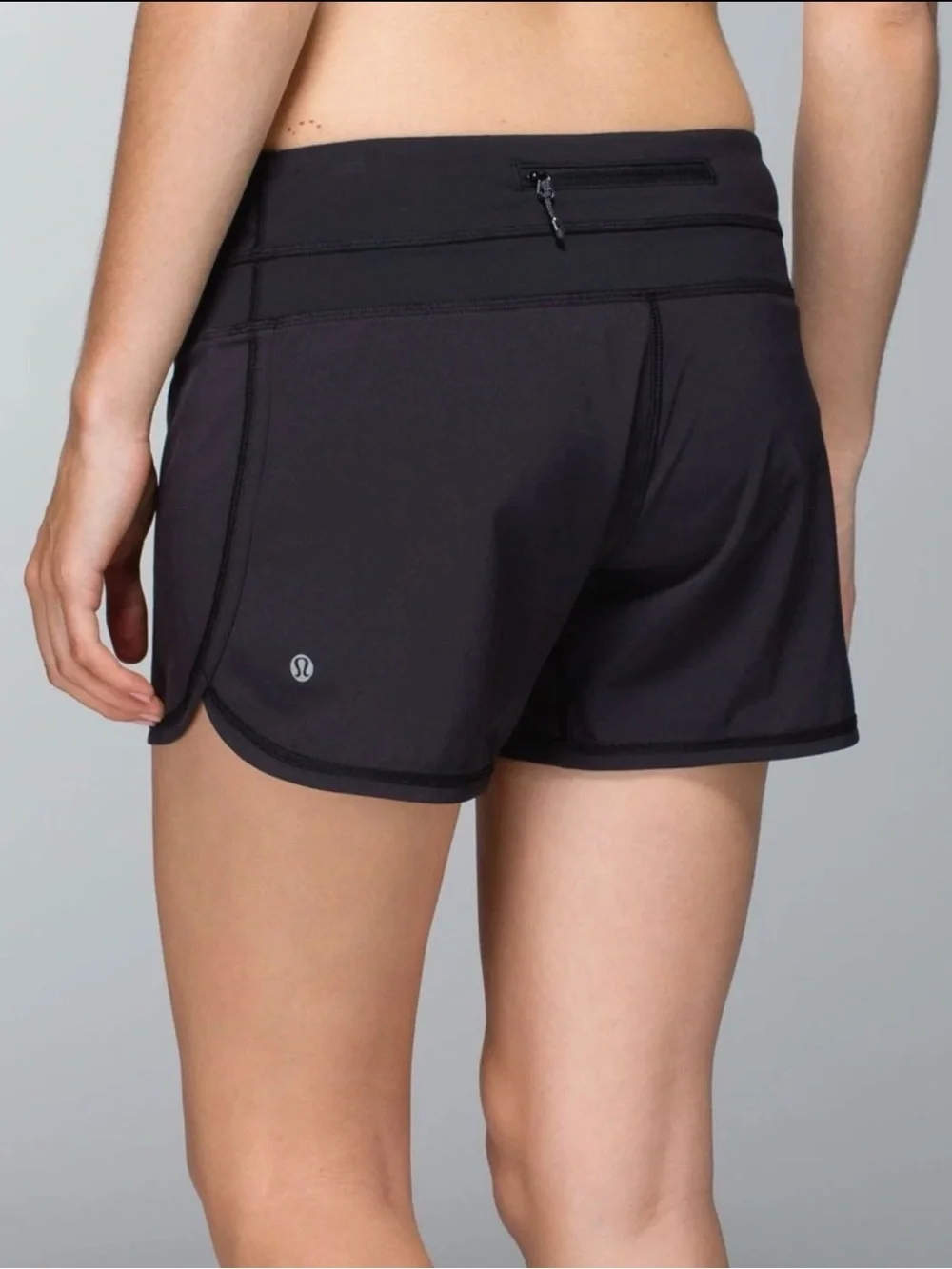 lululemon athletica Iconic Groovy Run 4” Black Athletic Running Shorts Lined